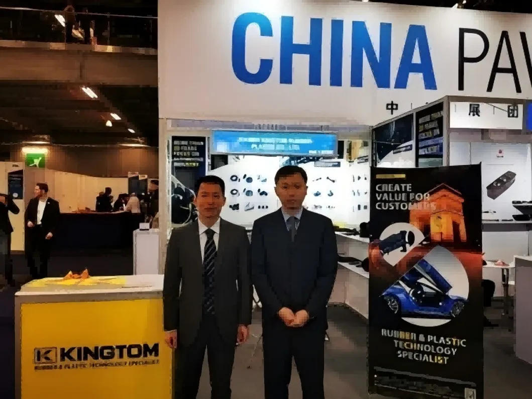 Kingtom Customized Size Molding Silicone Seal and Rubber Gasket