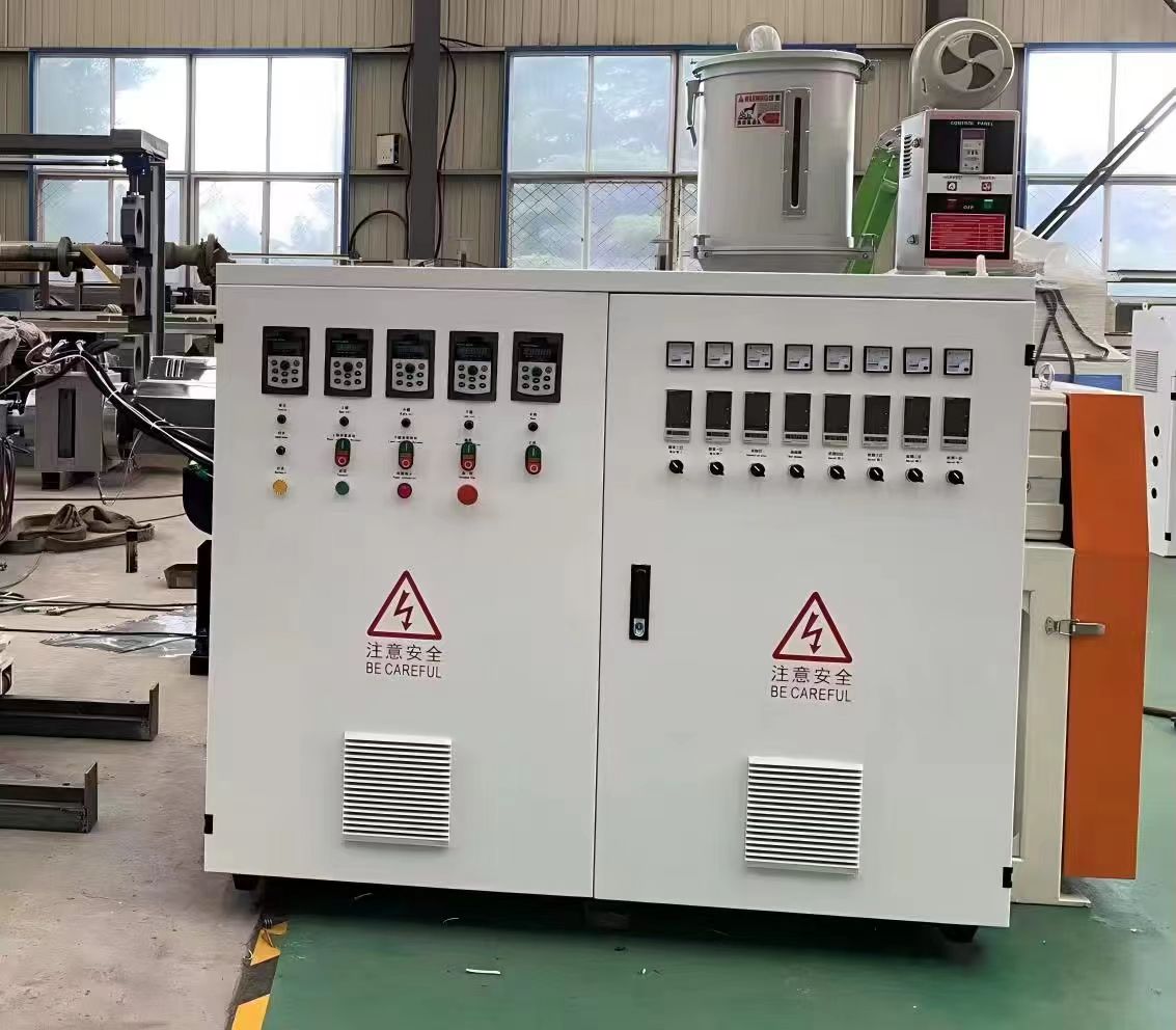 TPE+non-woven Fabric Composite Co-extrusion-waterstop Production Line